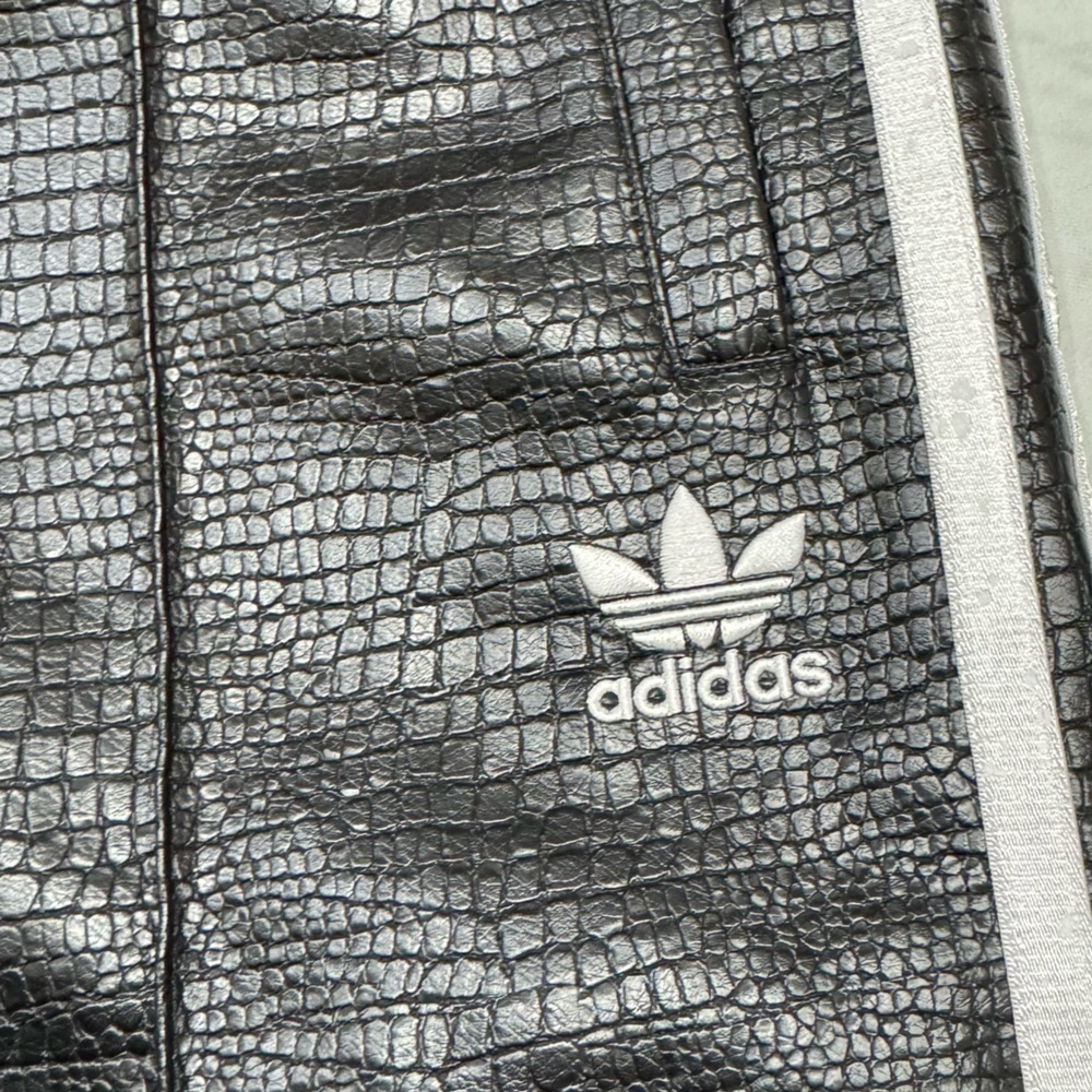 ADIDAS ORIGINALS PREMIUM FAUX LEATHER SST LUXE TRACK PANTS Python skin Small nwt - Picture 10 of 17